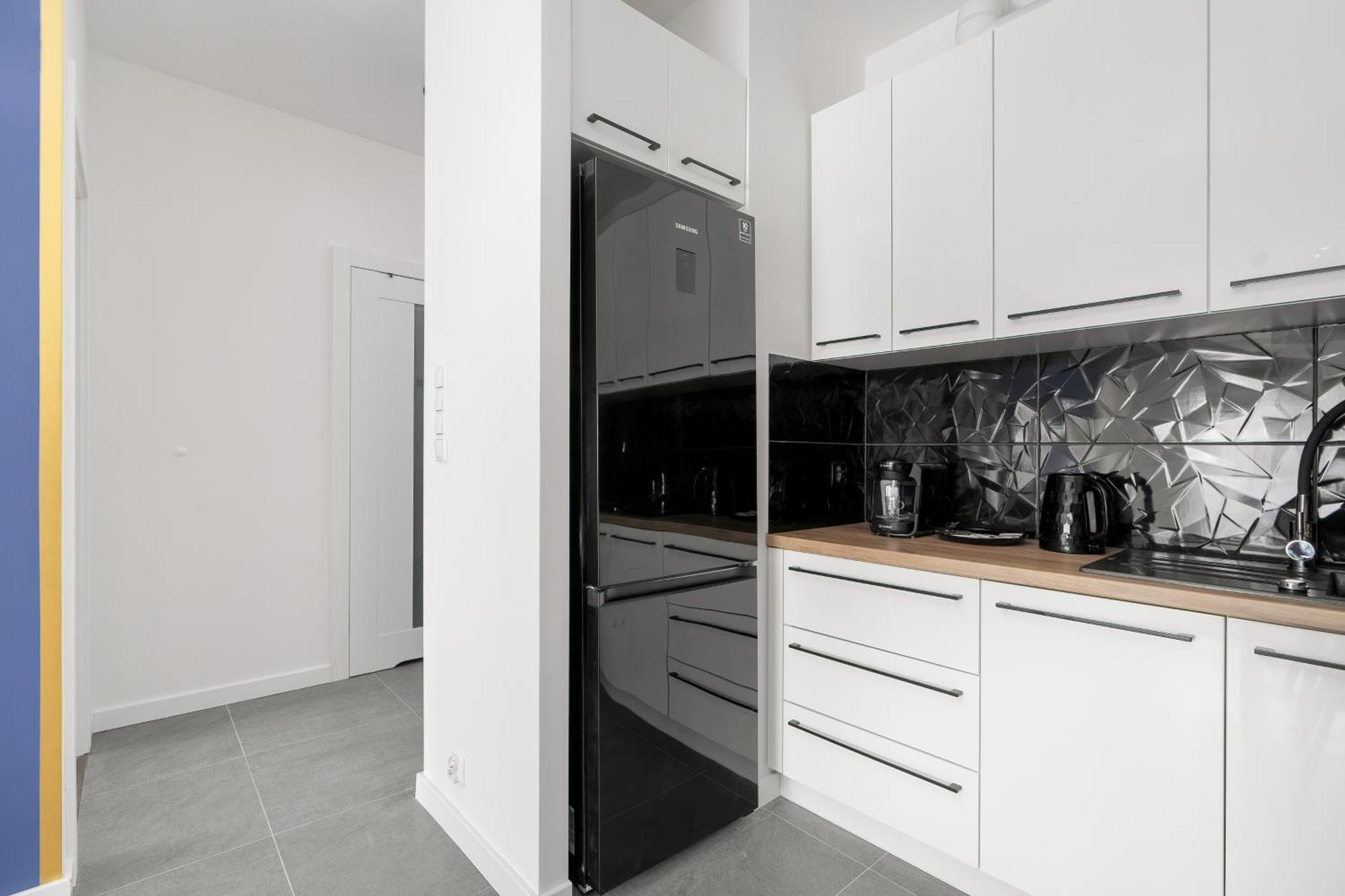 City Center Apartments With Gym & Free Garage Poznan By Noclegi Renters Exterior photo
